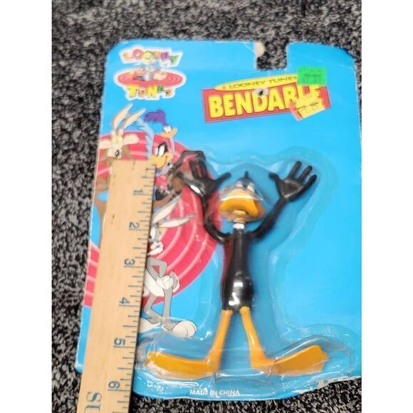 DAFFY DUCK (Warner Brothers) bendy #A90 - Picture 8 of 9